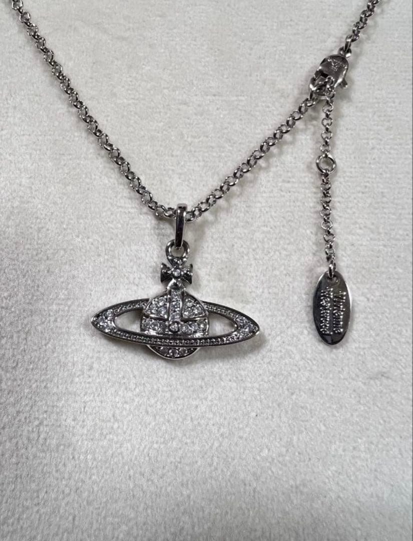 ヴィヴィアンウエストウッド　ミニバスレリーフ　ネックレス