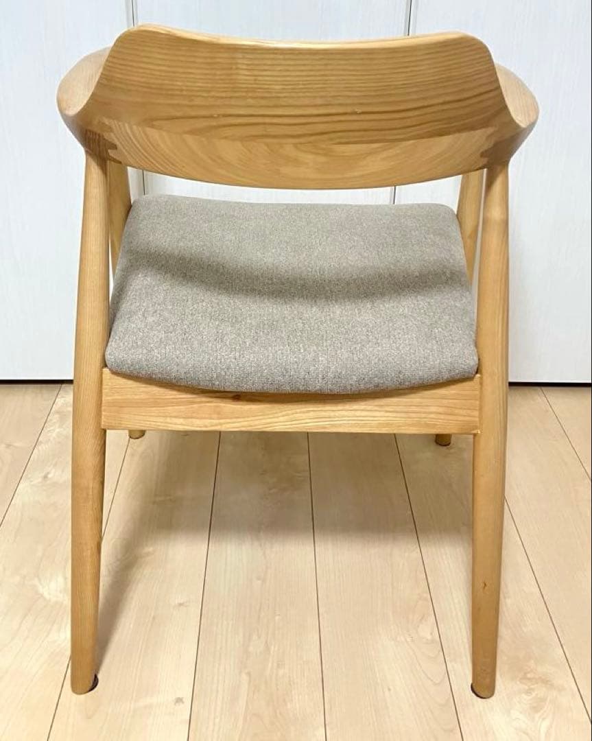 ダイニングチェア　木製　肘付き Shaun(ショーン)