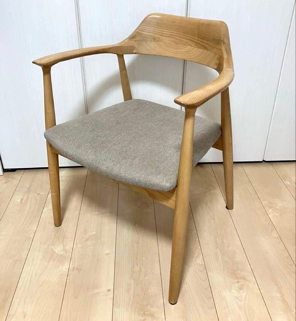 ダイニングチェア　木製　肘付き Shaun(ショーン)