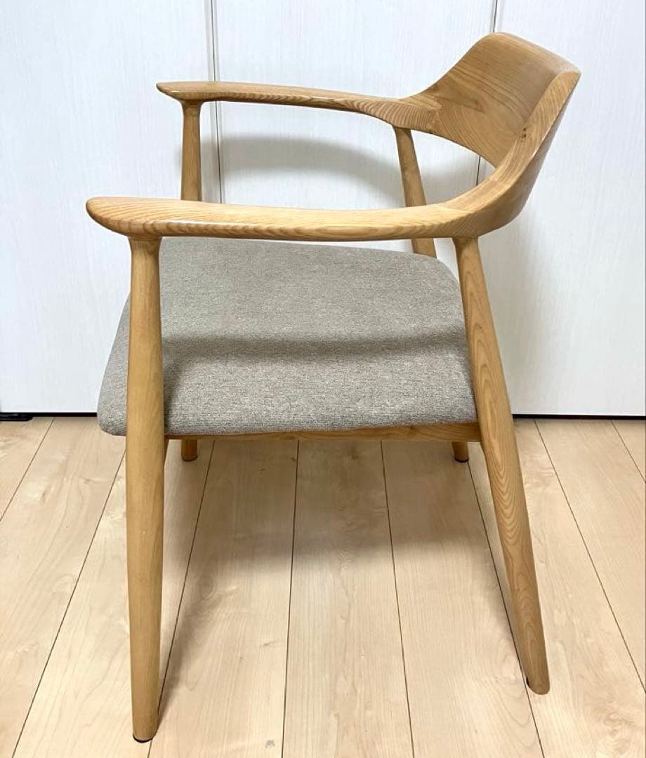 ダイニングチェア　木製　肘付き Shaun(ショーン)