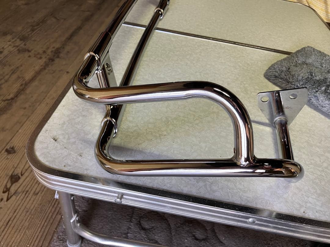 ハーレー　サドルバッグガードレール　クローム
