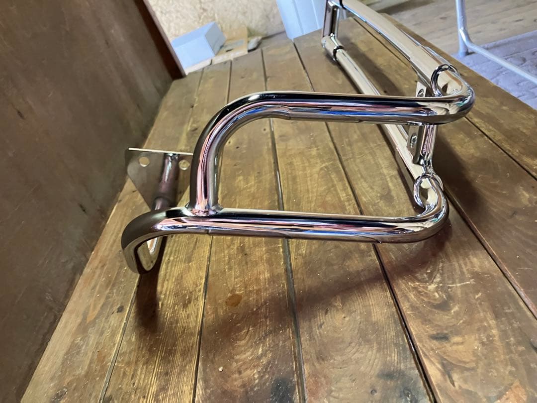 ハーレー　サドルバッグガードレール　クローム