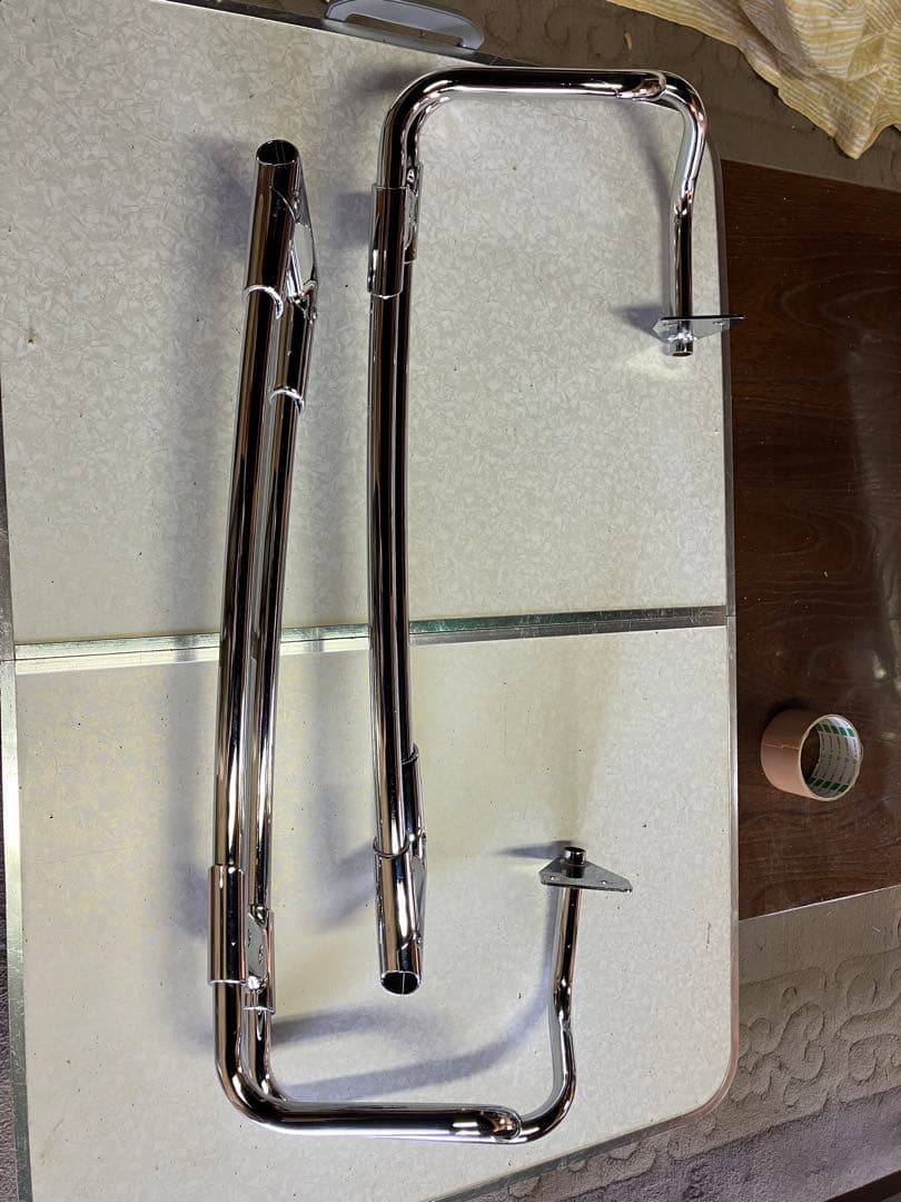 ハーレー　サドルバッグガードレール　クローム