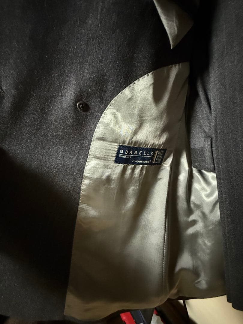 HILTON 戸賀モデル GUABELLO ダブル ストレッチ スーツ