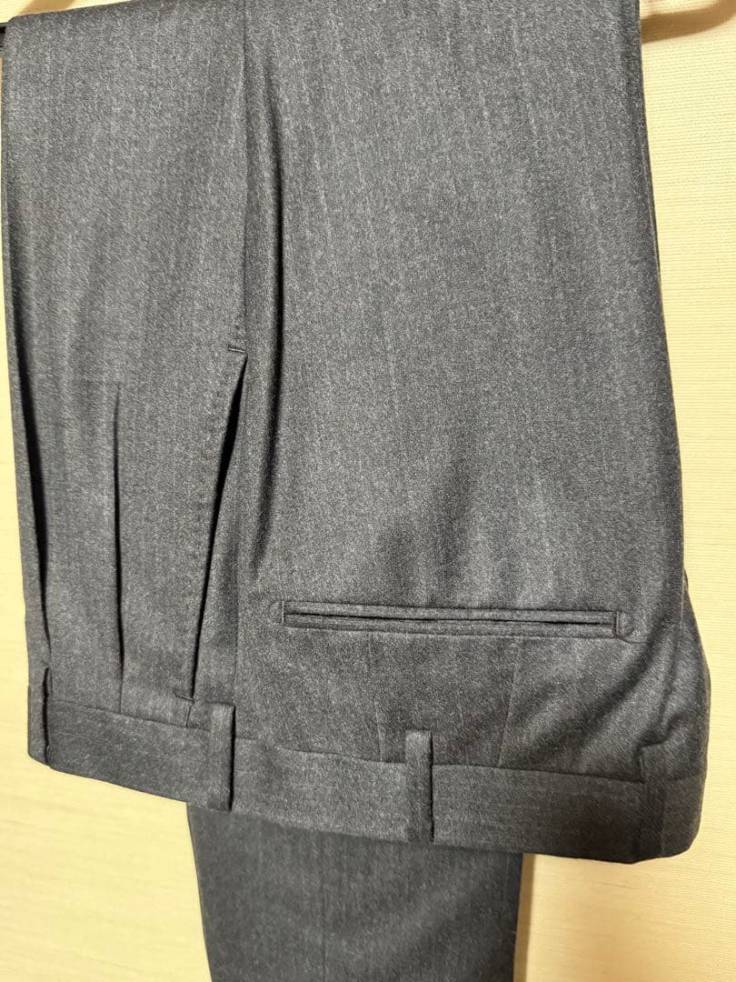 HILTON 戸賀モデル GUABELLO ダブル ストレッチ スーツ