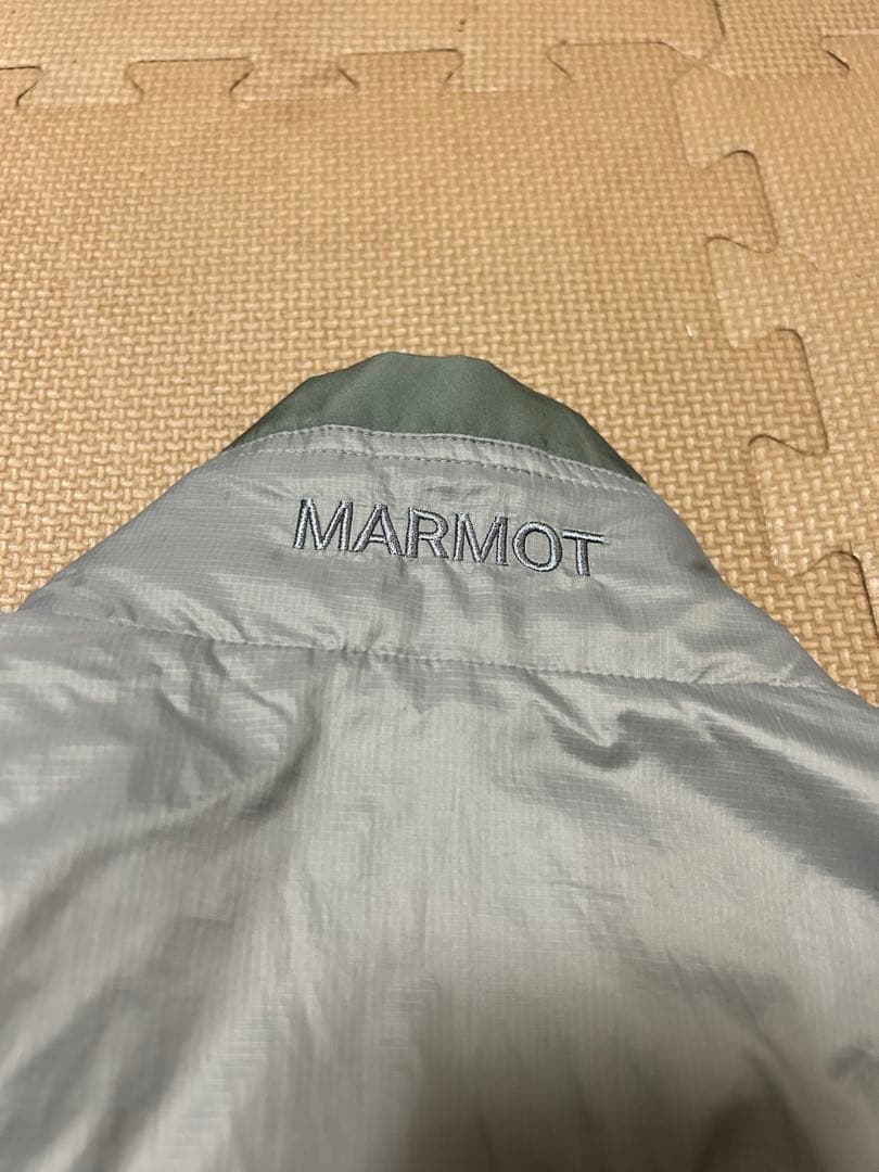 MARMOT CAPITAL ライトウエイトナイロンベスト Lサイズ　グレー