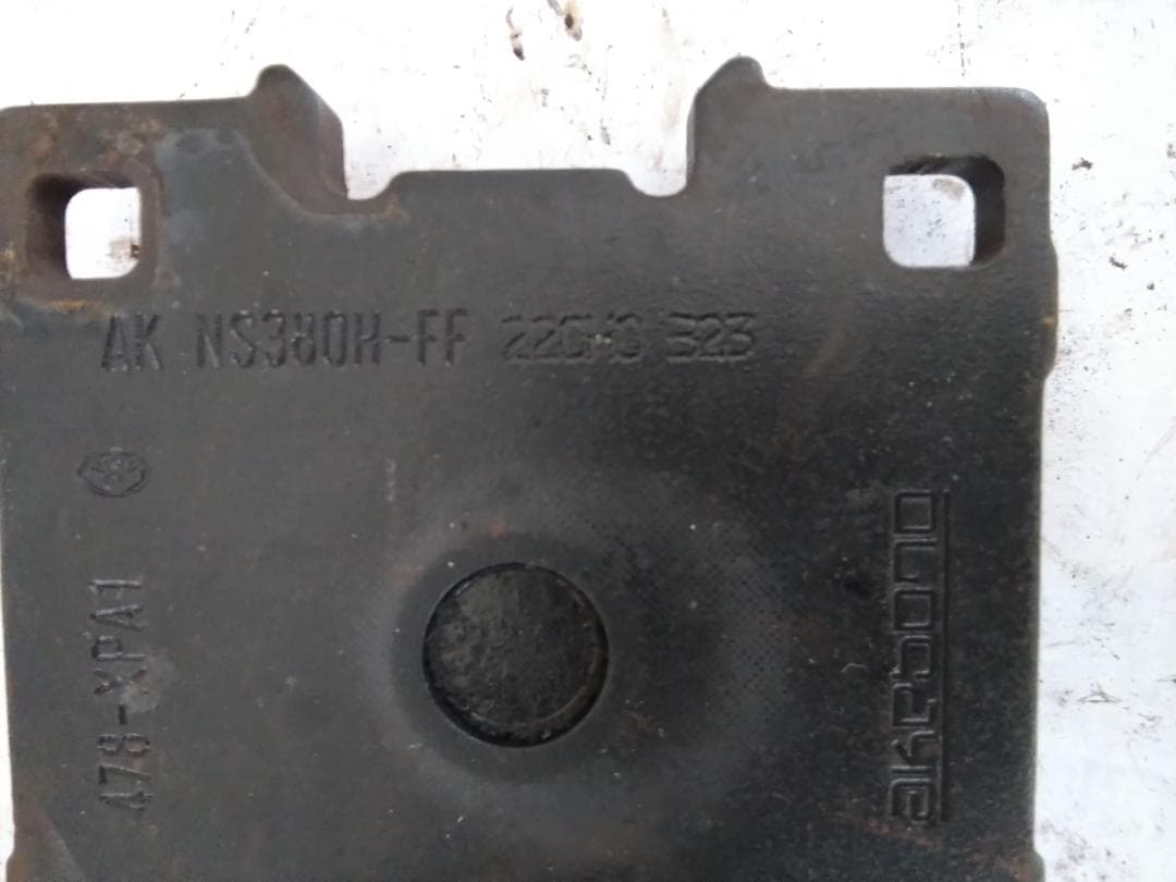 トヨタGRヤリス　純正ブレーキパッド前後セット1台分