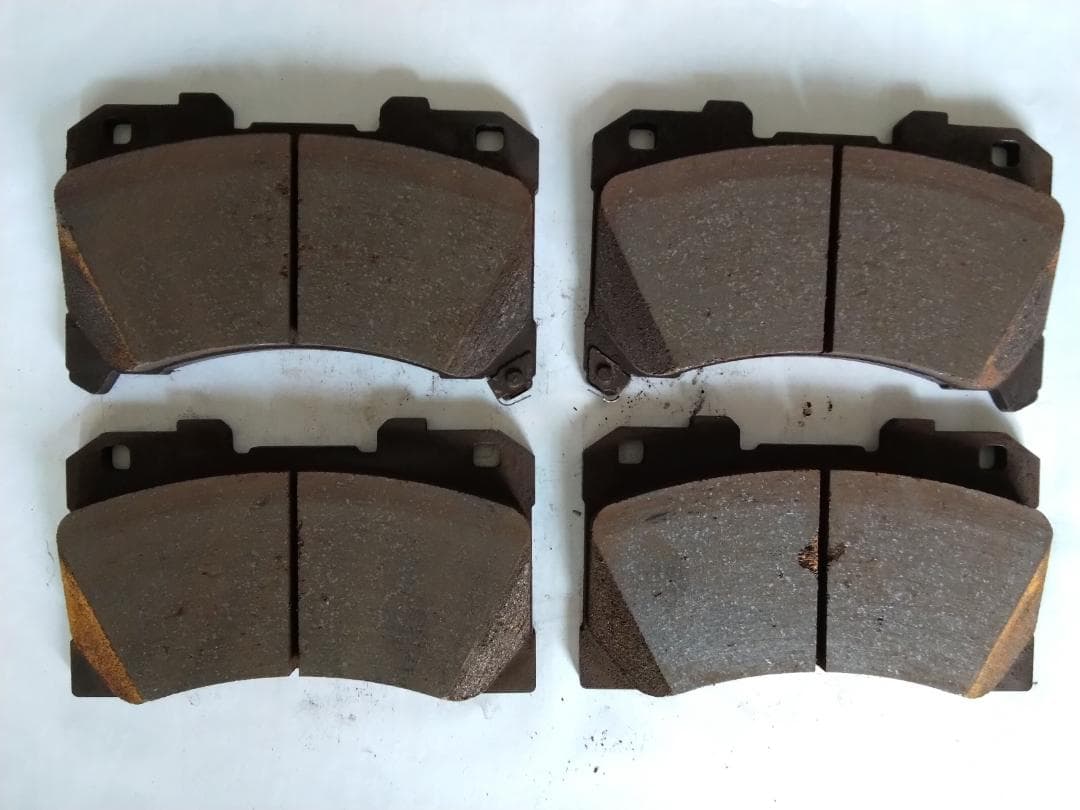 トヨタGRヤリス　純正ブレーキパッド前後セット1台分