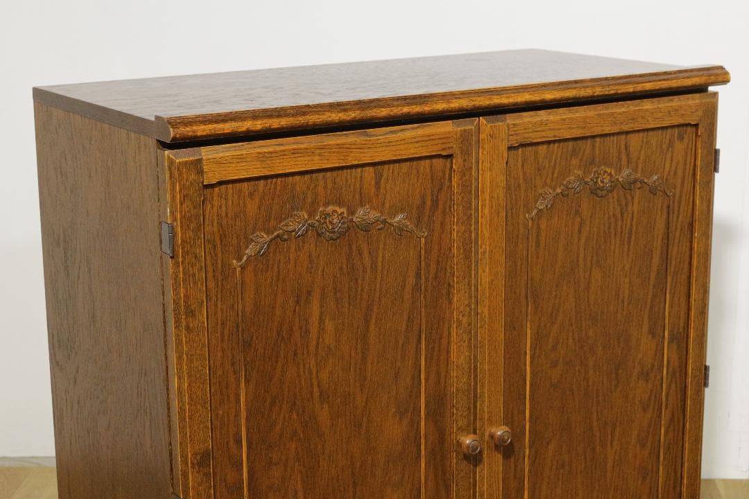 ぴ*ん様 三越ブルージュ★キャビネット★木製家具★