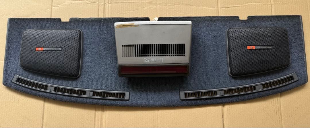 F31レパード スピーカーボード シェルフ JBL ハイマウントストップランプ