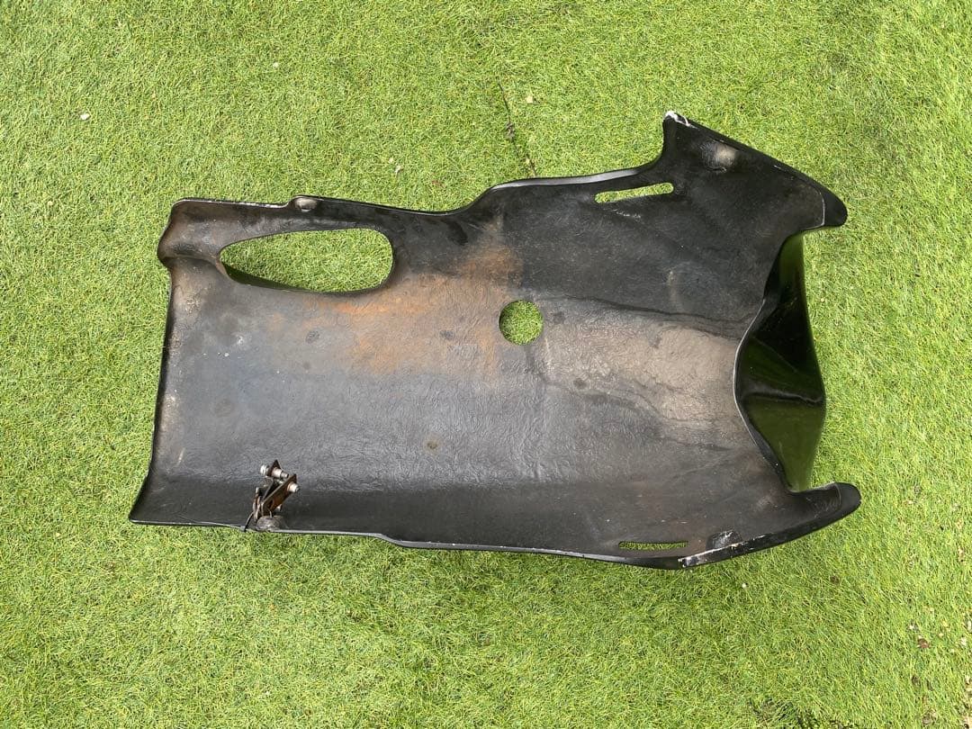 ホーネット250用　アンダーカウル