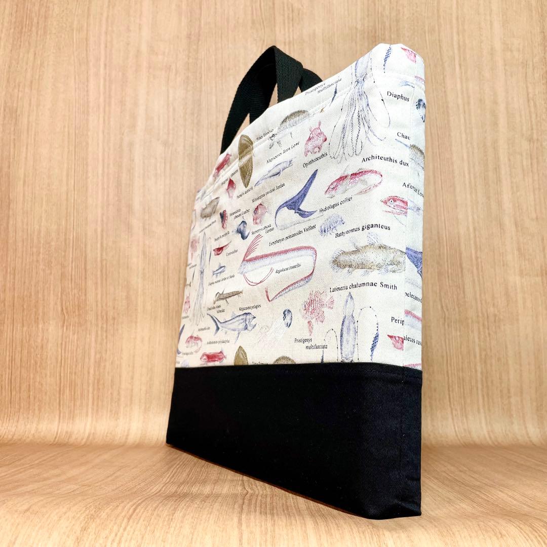 【eat】深海魚(生成り)×黒　入園入学グッズ７点