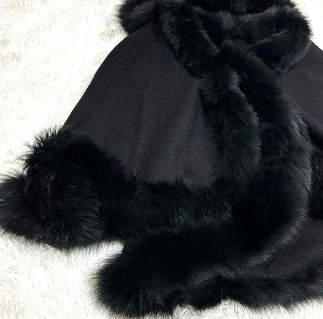 Faviora ファビオラ フォックスファー ポンチョ　ケープ　ムーンバット