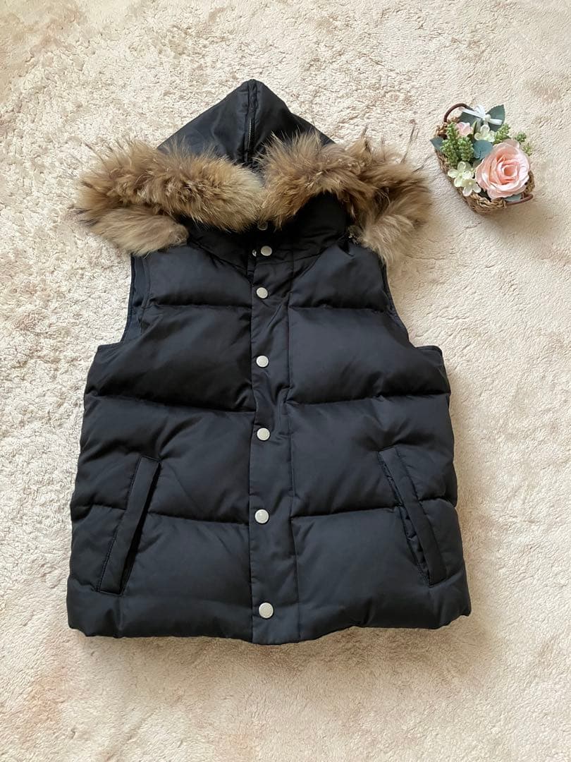 ピンキー&ダイアン　ダウンベスト　フード付　黒　ラビットファー　ダウン70%希少