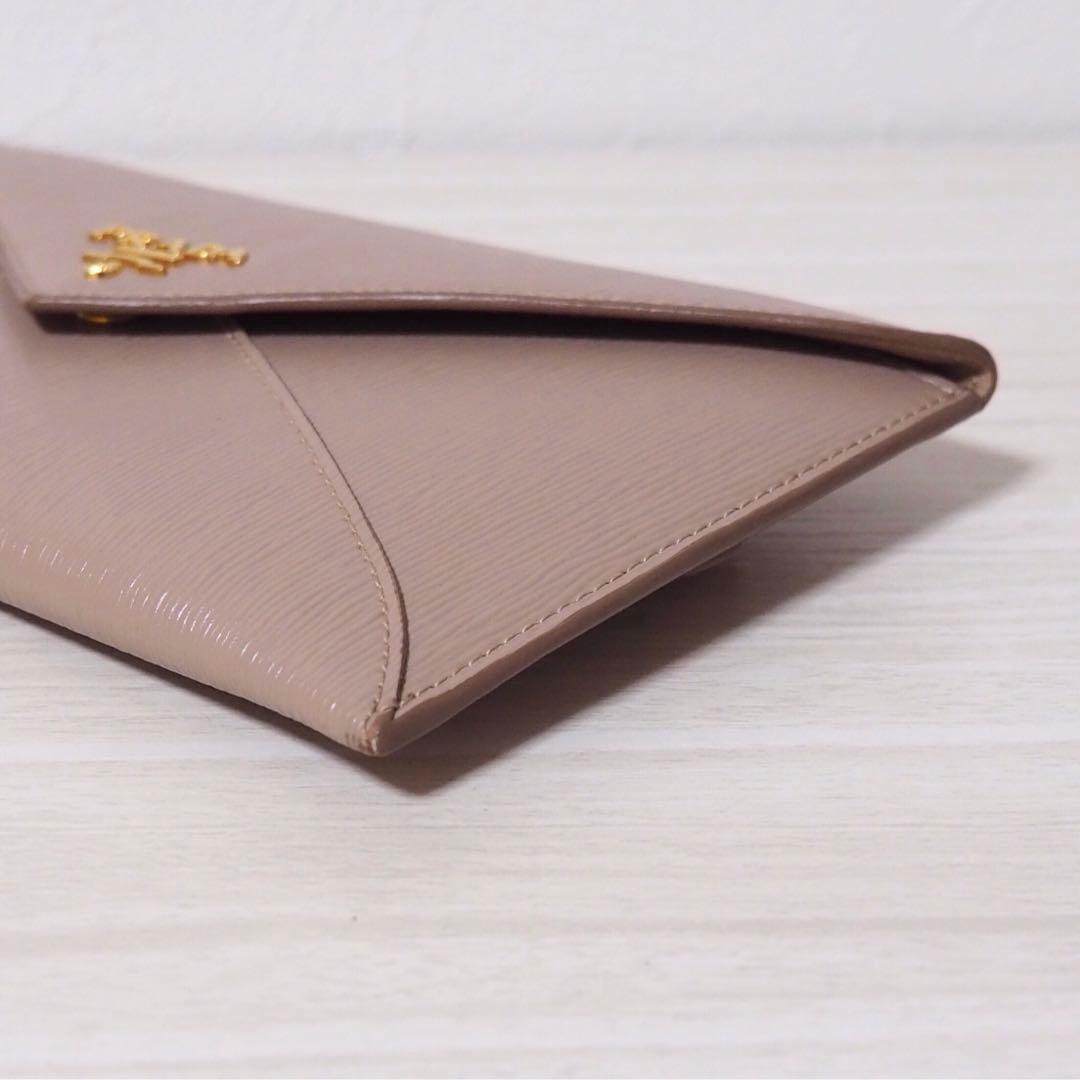 PRADA プラダ 長財布 レター型