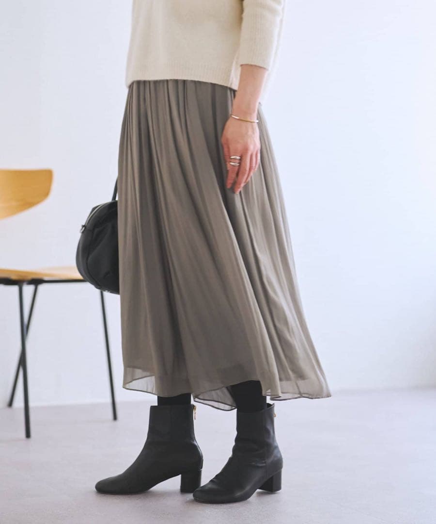 【2/16までの販売】BEARDSLEY(ビアズリー)シワシフォンギャザーパンツ