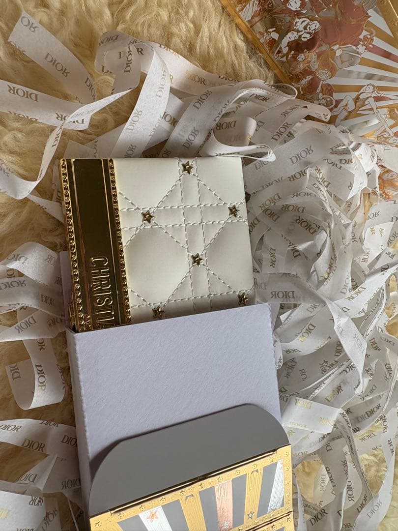 DIOR クチュールアイパレット （ホリデーコレクション 2025限定品