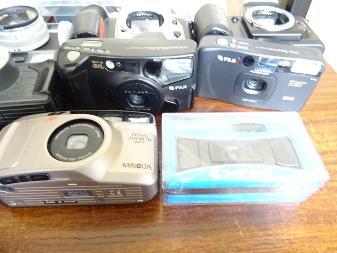 ジ*ー様 阪057 カメラ 13点 まとめ売り