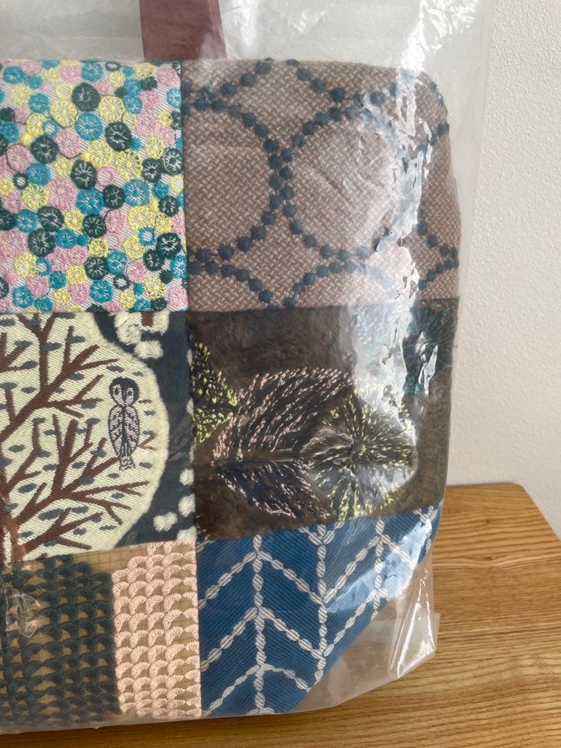 ミナペルホネンminaperhonenピースバッグ