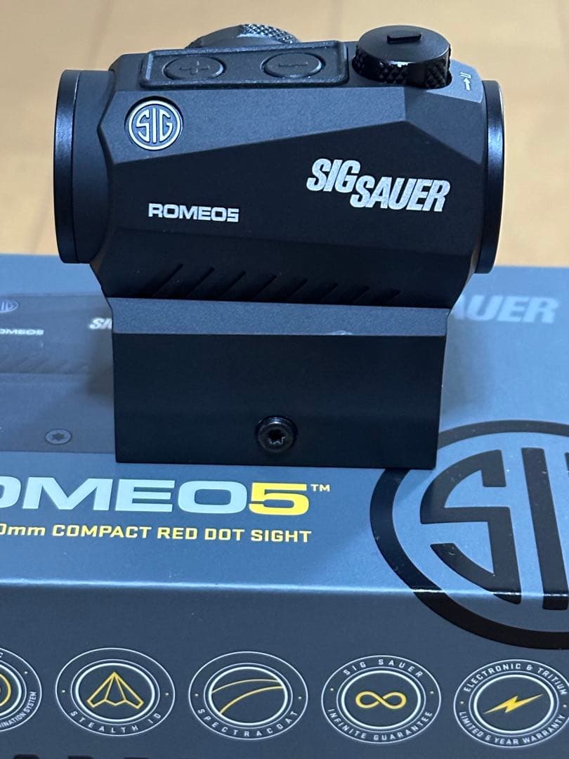 【実物】SIG SAUER ROME05 1x20mm レッドドットサイト
