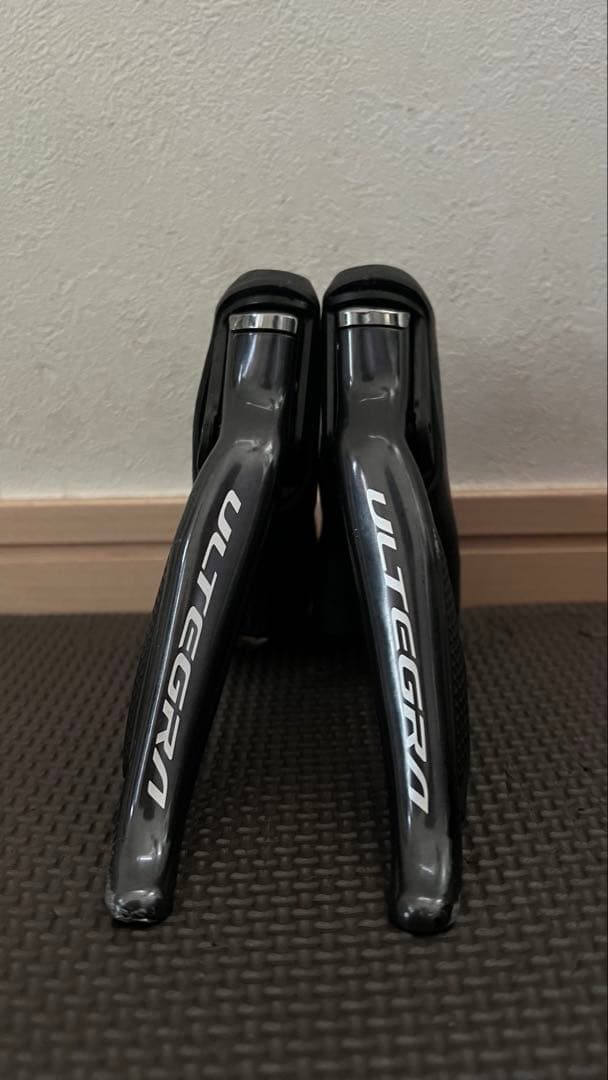 シマノ R8070 Di2 STIレバー 油圧ディスク右側は訳アリ