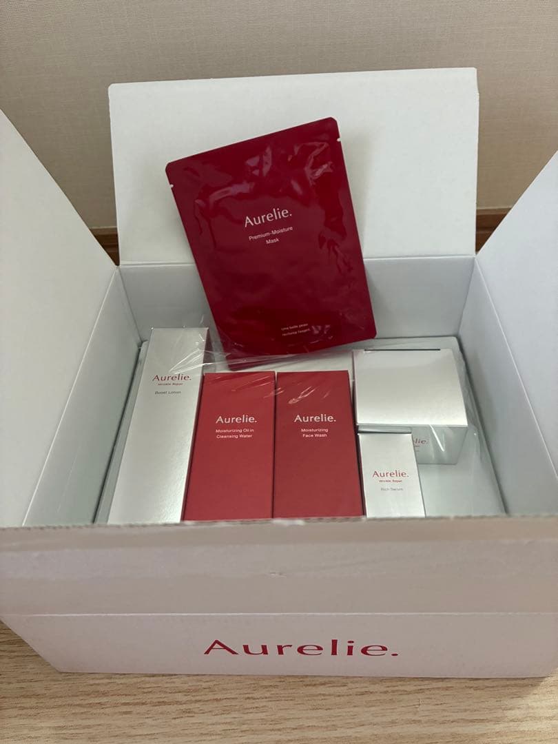 【新品未使用】Aurelie. プレミアムエイジング集中ケアセット 6点セット