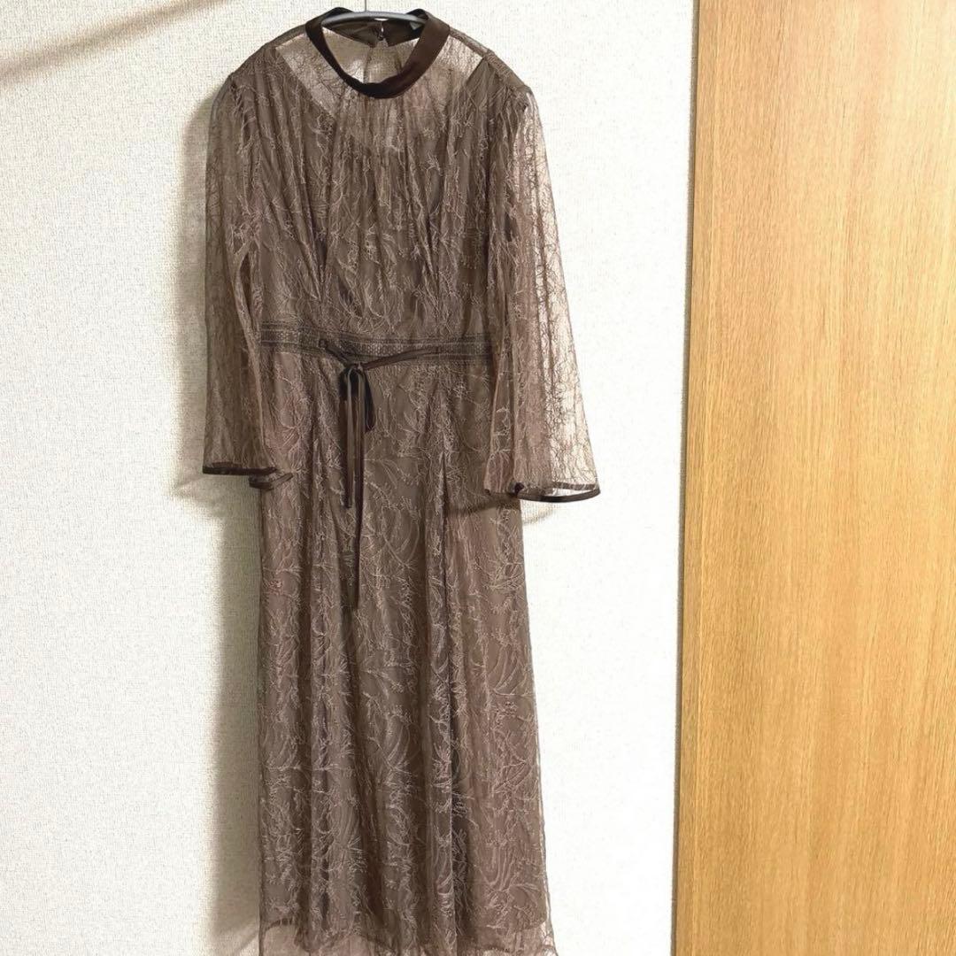 今月で削除します【LEJA】レジャ 総レースケープＡラインドレス