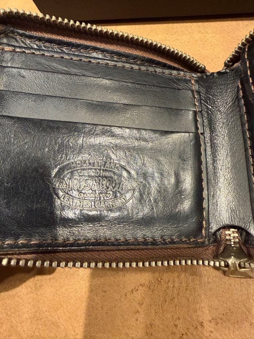 【つくポン】TOYS McCOY TMA1611 ブラック二つ折り財布