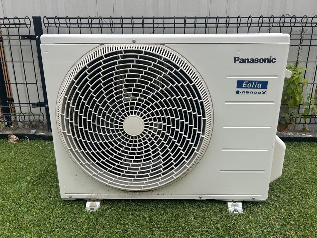 極美品！ Panasonic ルームエアコン CS-GX222D-W ナノイーX