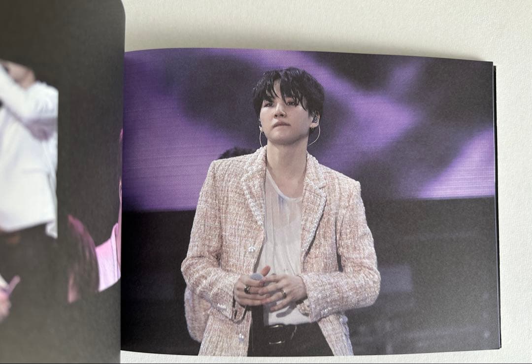 WINGS TOUR FINAL 公式 エッセイブック ユンギ SUGA