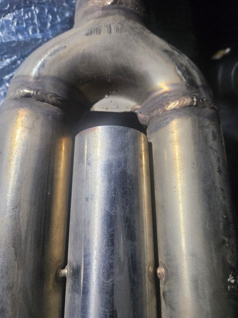 クラウン17　マフラー