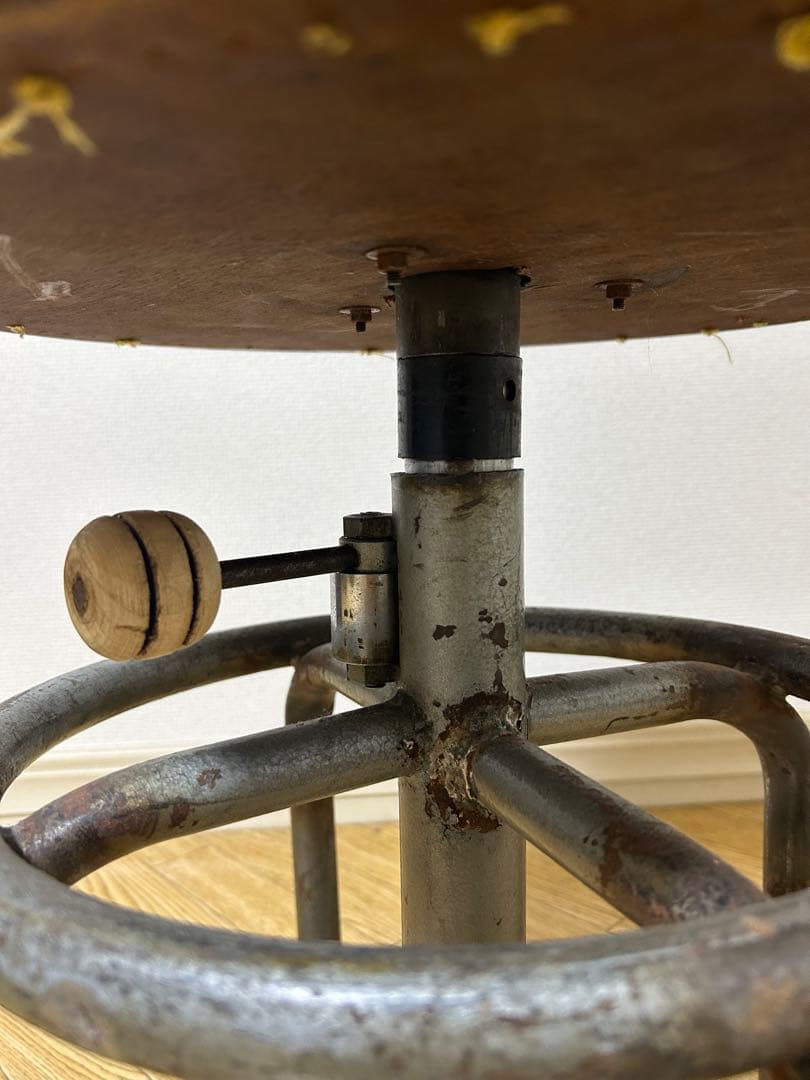 フランスヴィンテージ ベロアのスツール 回転丸椅子