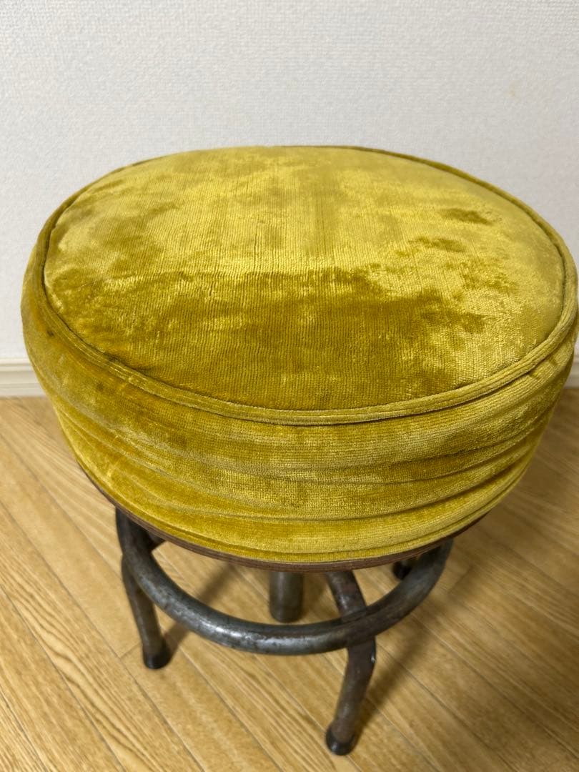 フランスヴィンテージ ベロアのスツール 回転丸椅子