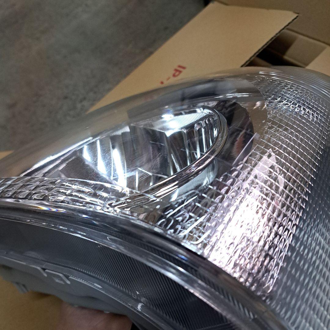 キャリィ左ヘッドライト