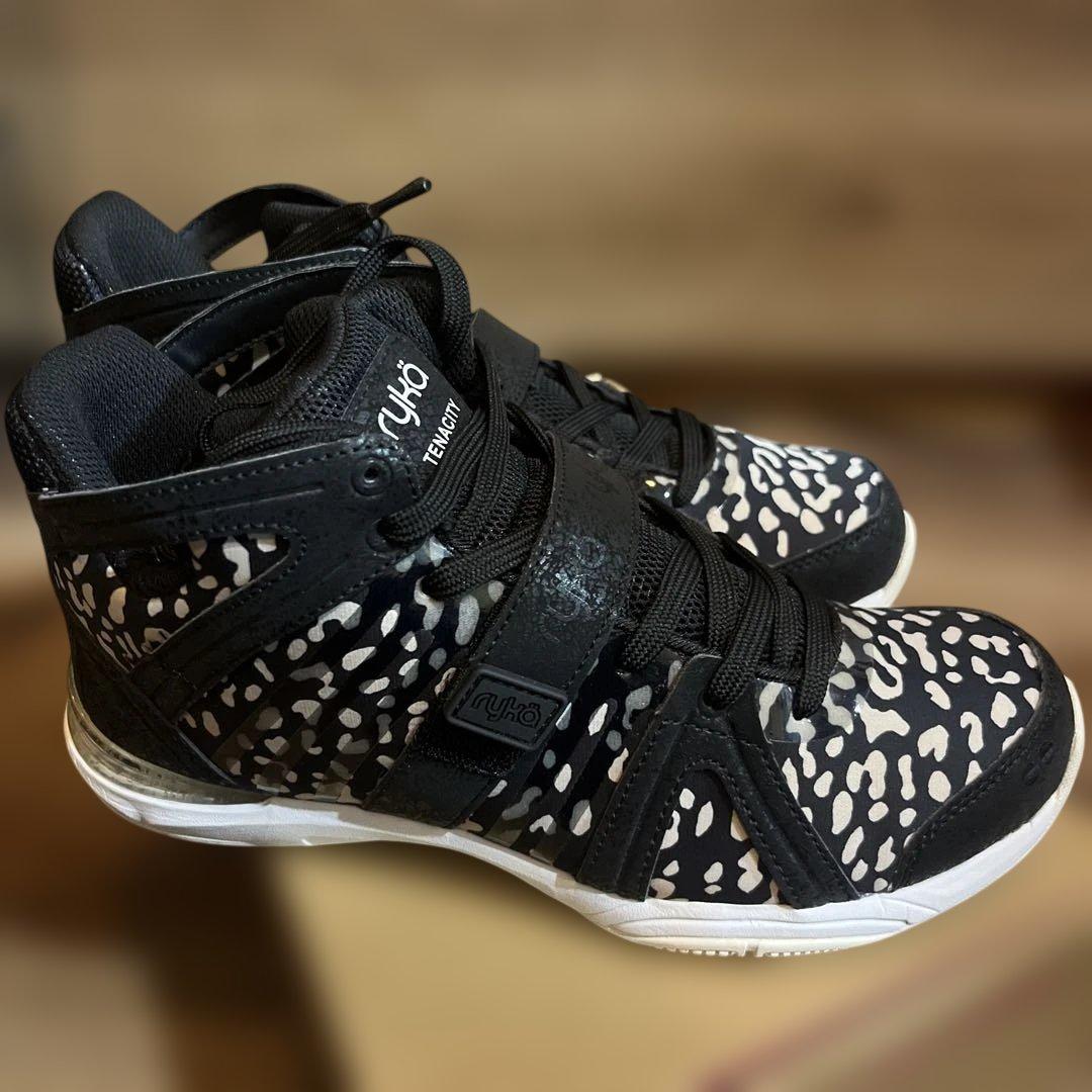 nao♡さん専用 ryka ライカ テナシティー ダンス エクササイズシューズ