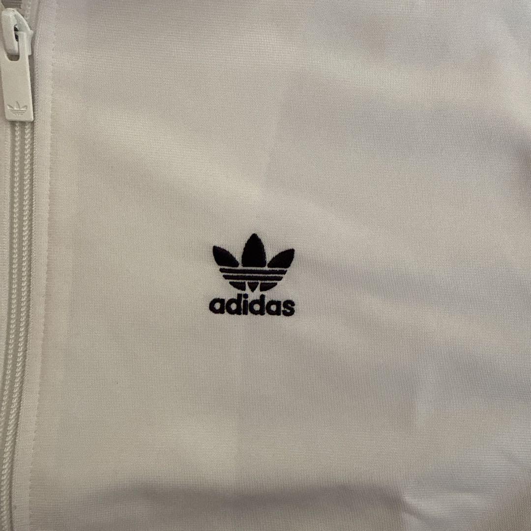 adidas ジャージ　Mサイズ　ホワイト　値下げOK