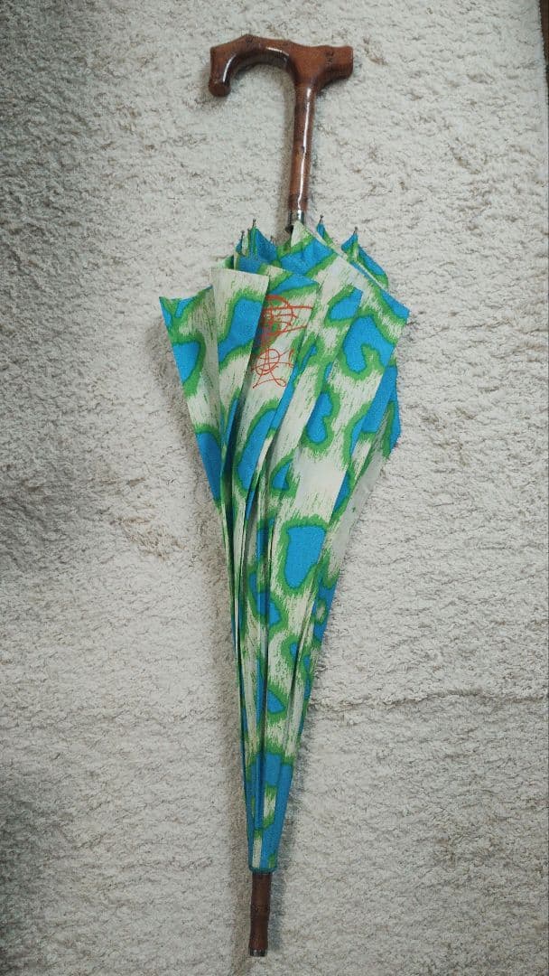 貴重品ヴィヴィアンウエストウッド雨傘