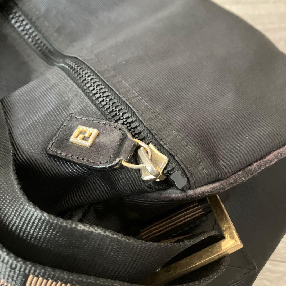 FENDI ナイロン生地 2way ボストンバッグ ドラムバッグ ブラック