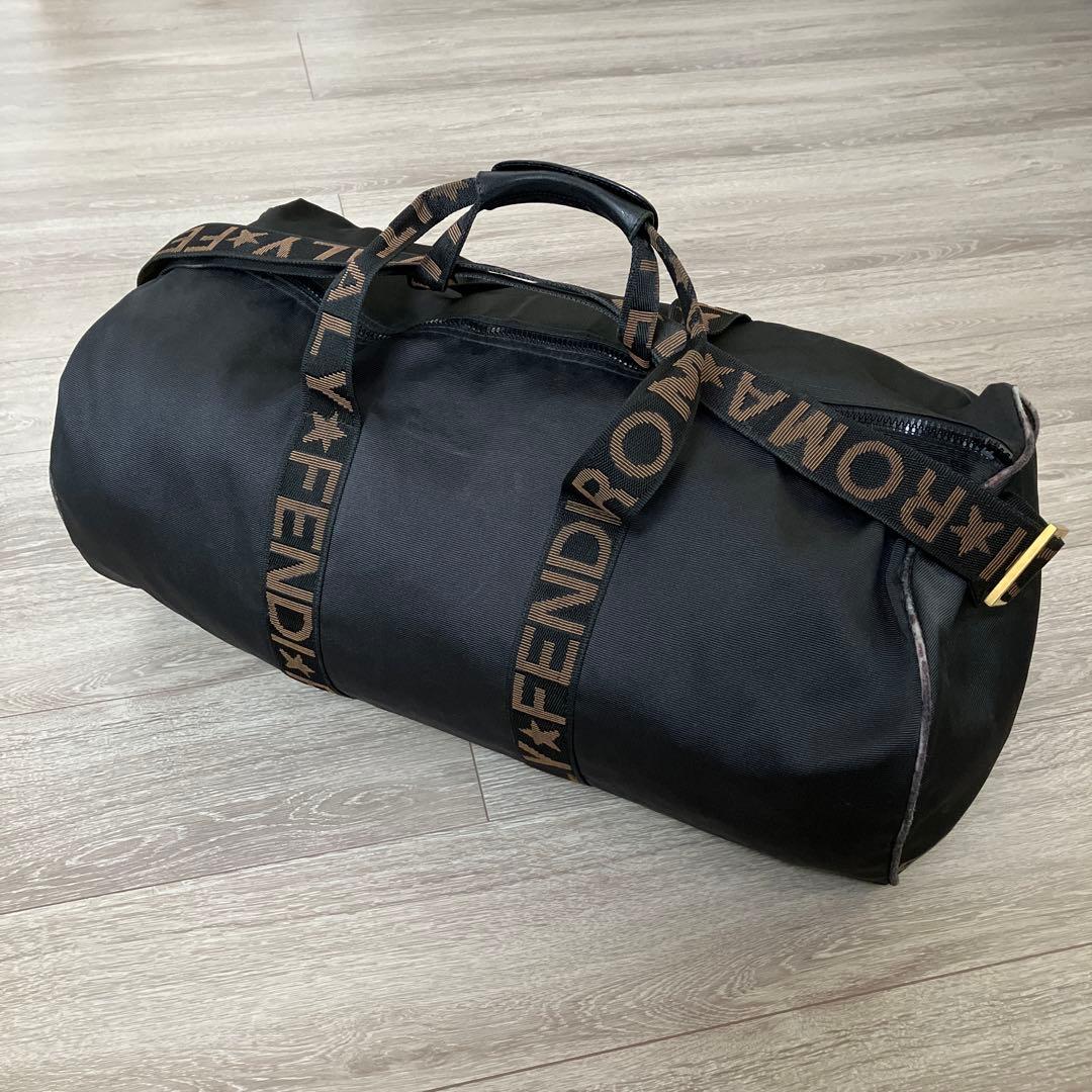 FENDI ナイロン生地 2way ボストンバッグ ドラムバッグ ブラック