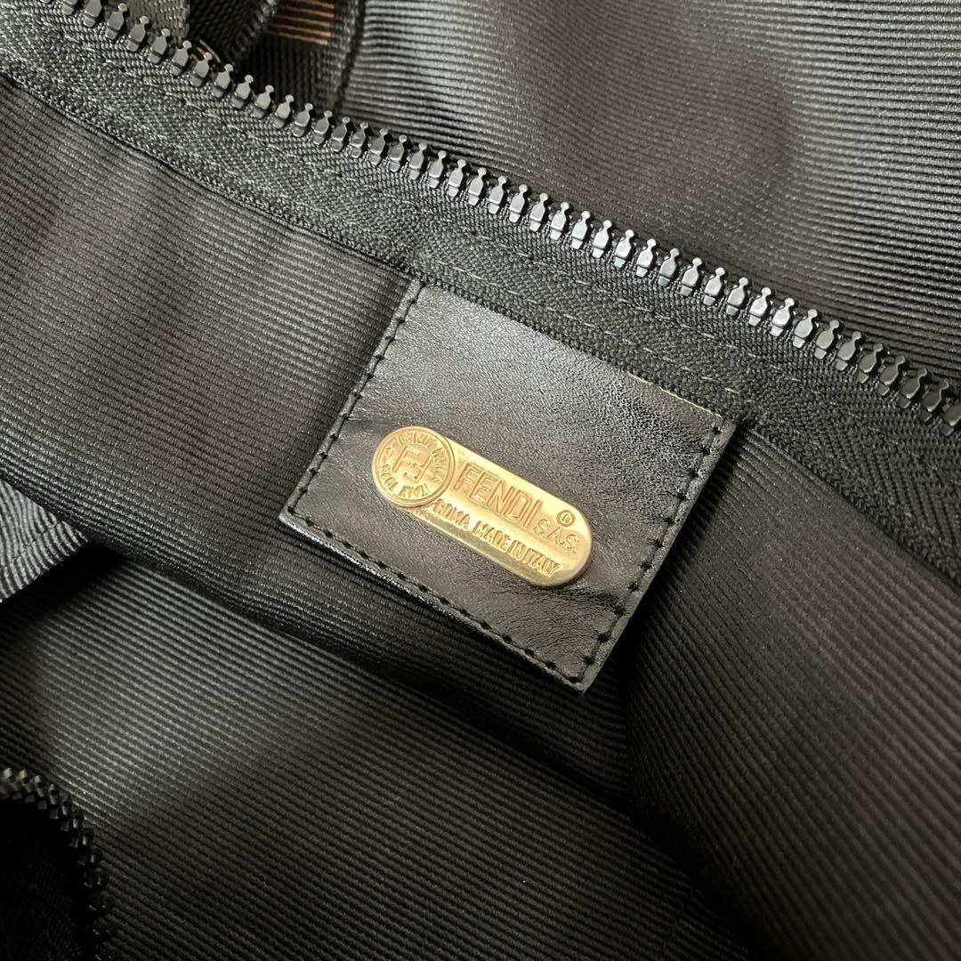 FENDI ナイロン生地 2way ボストンバッグ ドラムバッグ ブラック