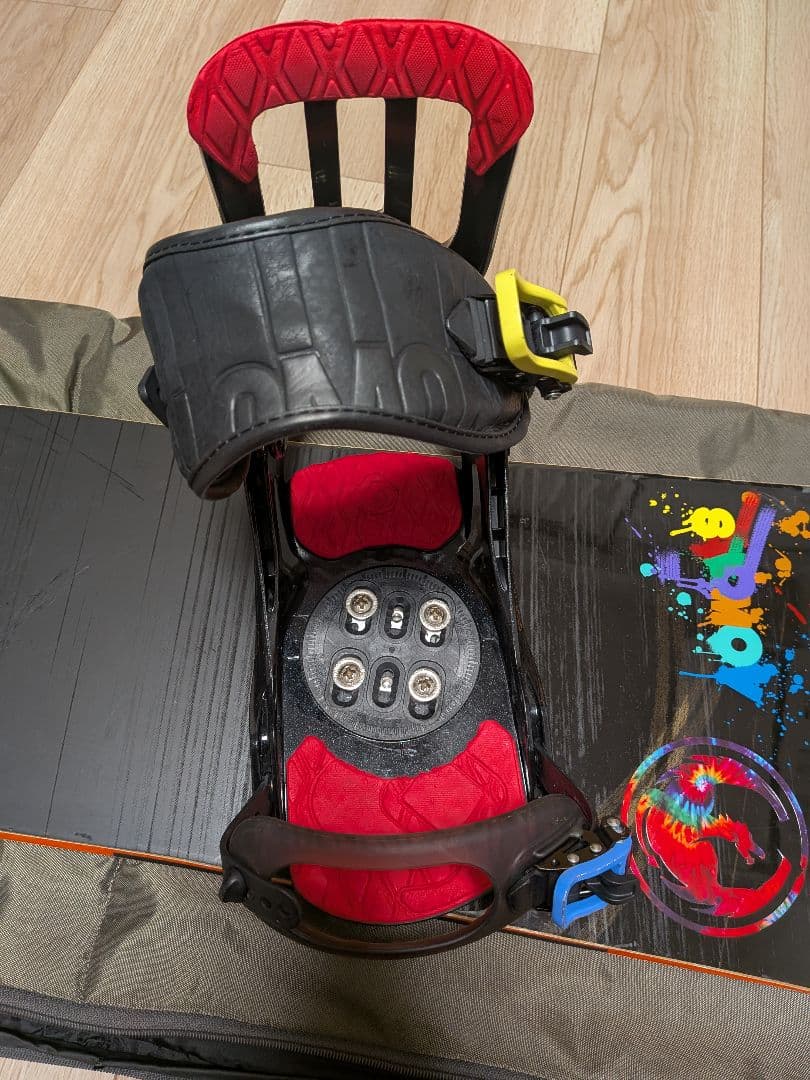 板×ビンディング（RHYTHM）スノーボードセット　Salomon DRIFT