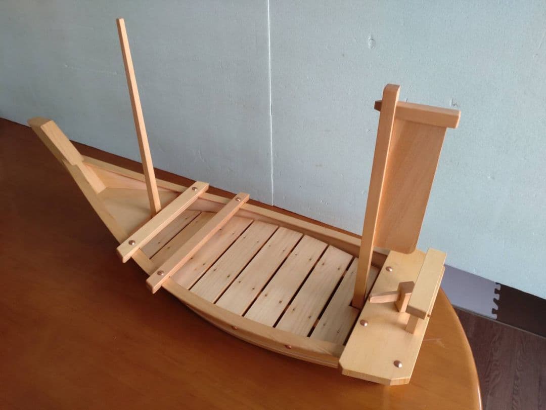 舟盛り、料理舟は檜白木の木製きです。お刺身お寿司の盛付け宴会お祝いお正月の豪華舟