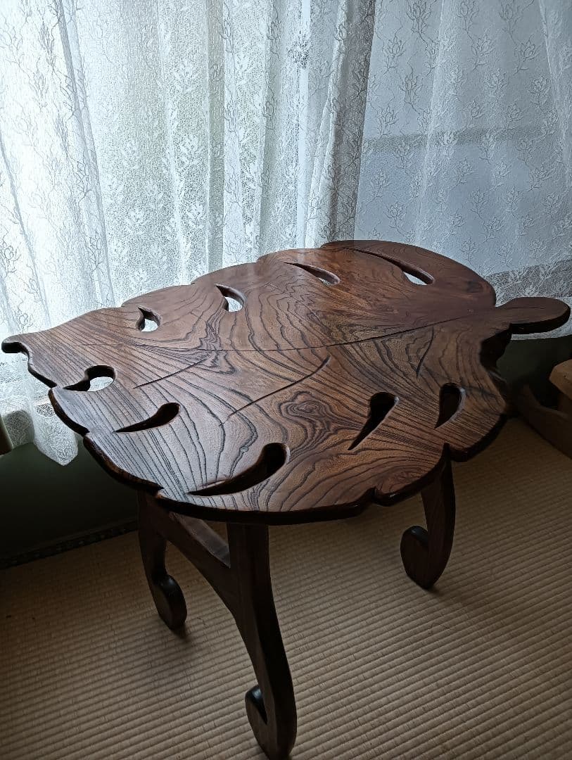 モンステラのテーブル　木製　けやき　手作り　1点物　ハワイ