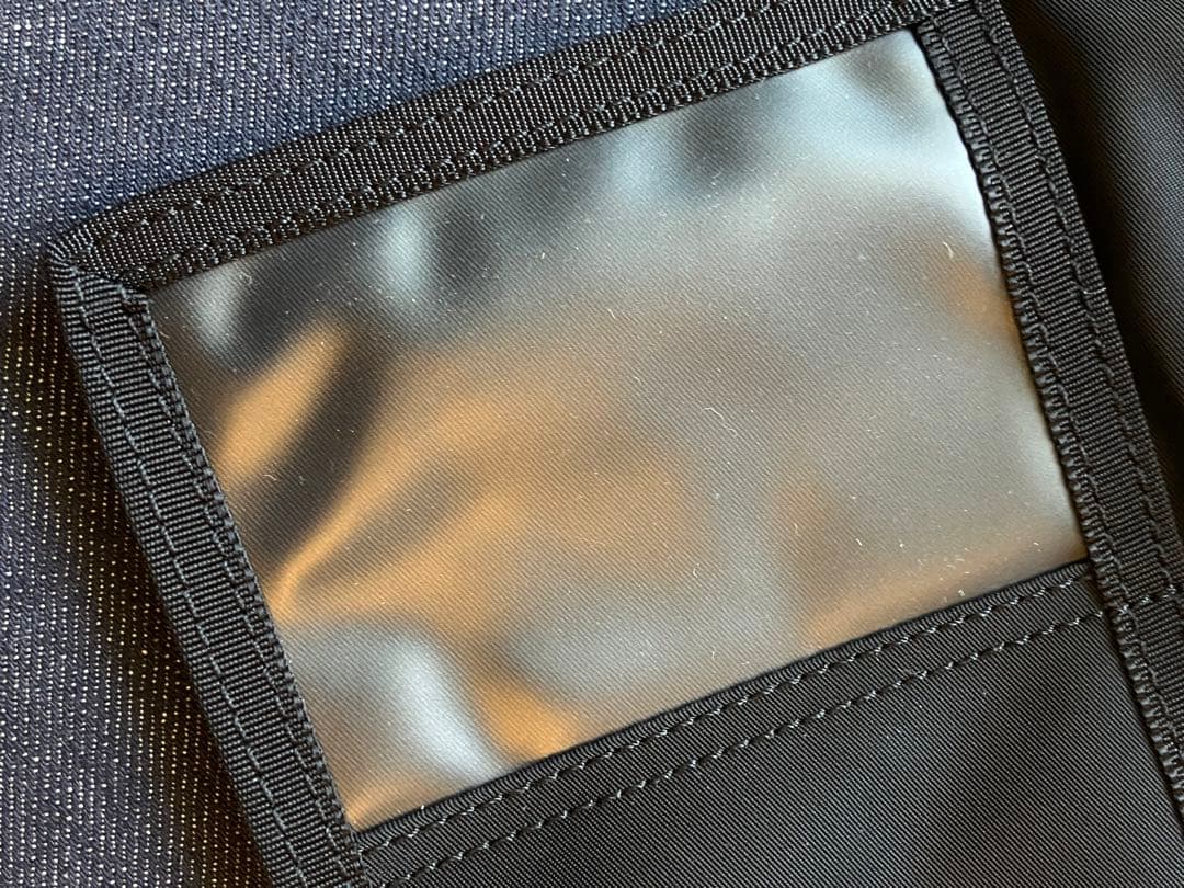 バーバリー BURBERRY ミニショルダーバッグ 黒/白8014730 未使用