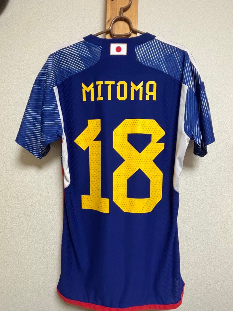 サッカーユニフォームオーセンティック三笘薫 Sサイズ