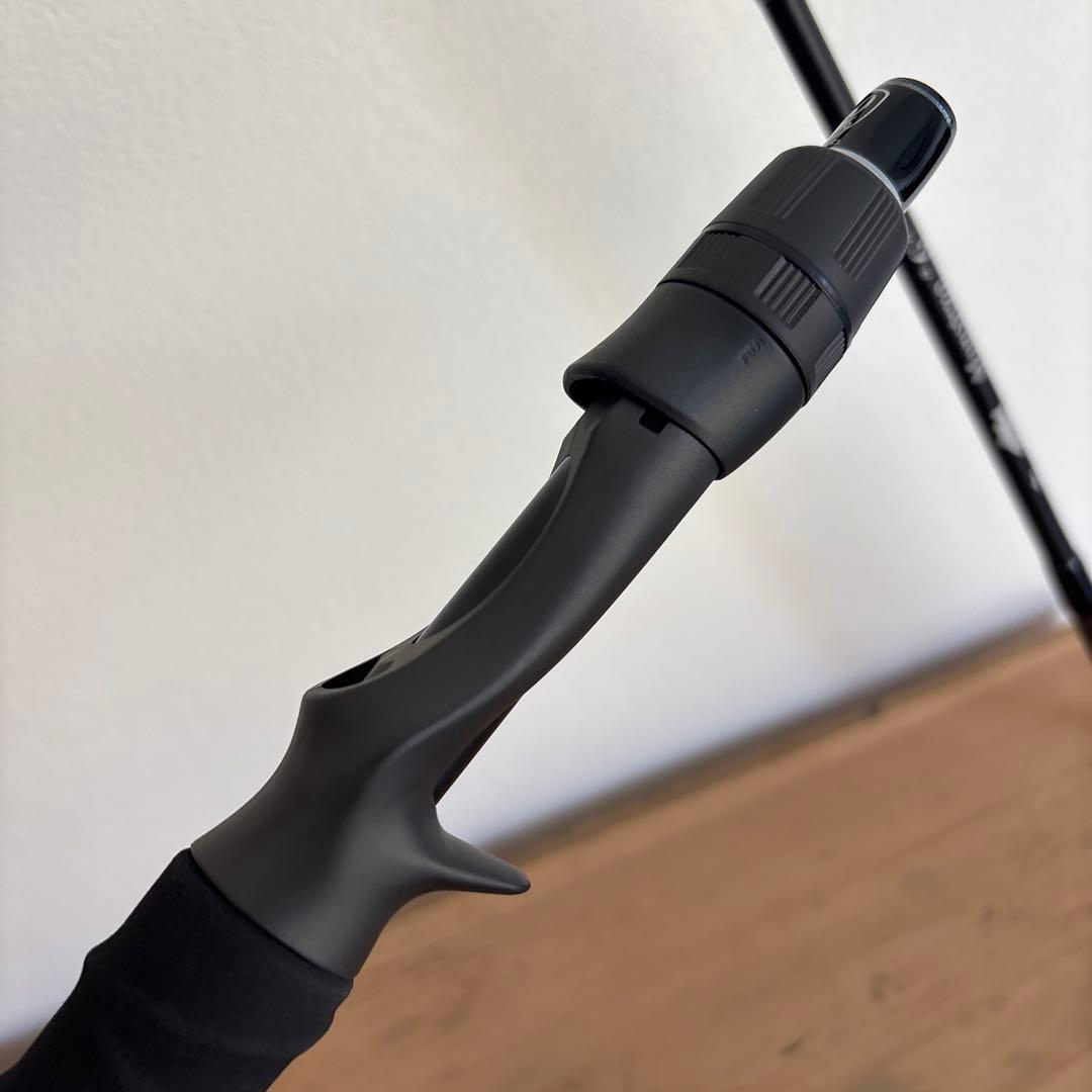 カズキ　モンストロ　G 70MHC 美品