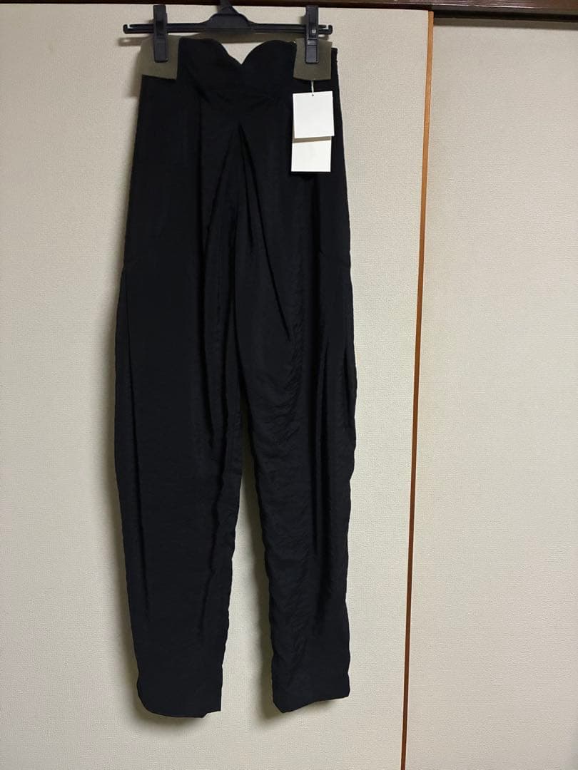 2025SS完売　新品マメクロゴウチ　ブラックパンツ