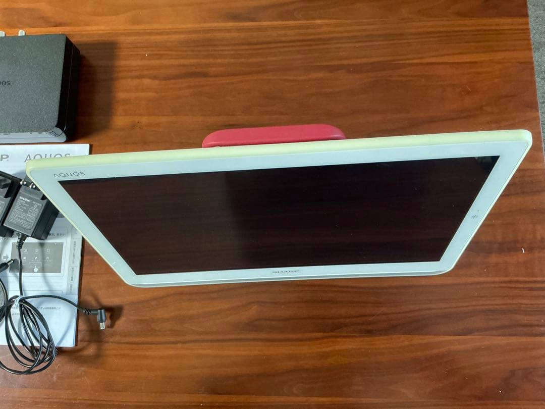 シャープ　アクオス　テレビ 16インチ 2T-C16AP 2018年　チューナー
