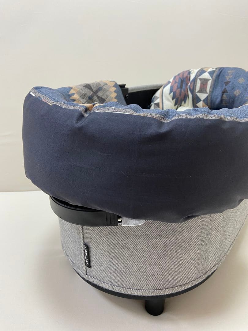 カートクッション　あごおき　あご乗せクッション　コンフォーター　ピロークッション