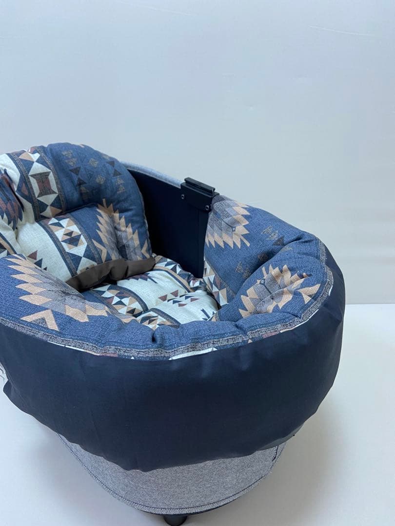 カートクッション　あごおき　あご乗せクッション　コンフォーター　ピロークッション